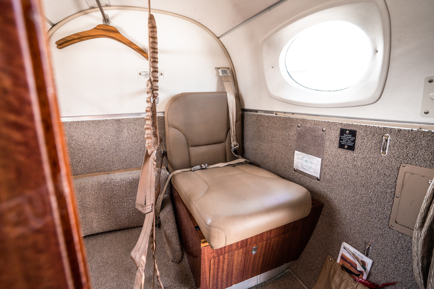 2010 Beechcraft King Air C 90, photo 5