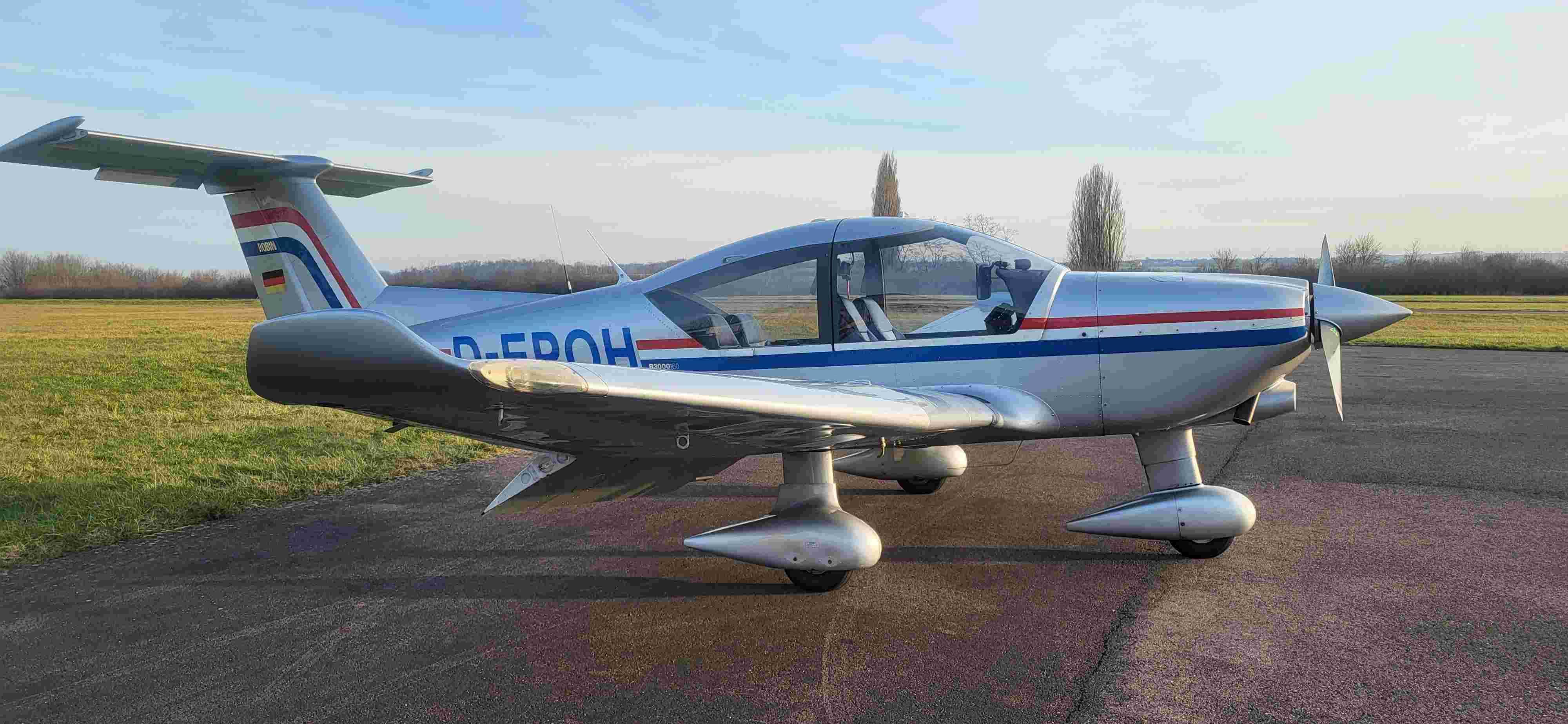 1991 Robin R3000, photo 5