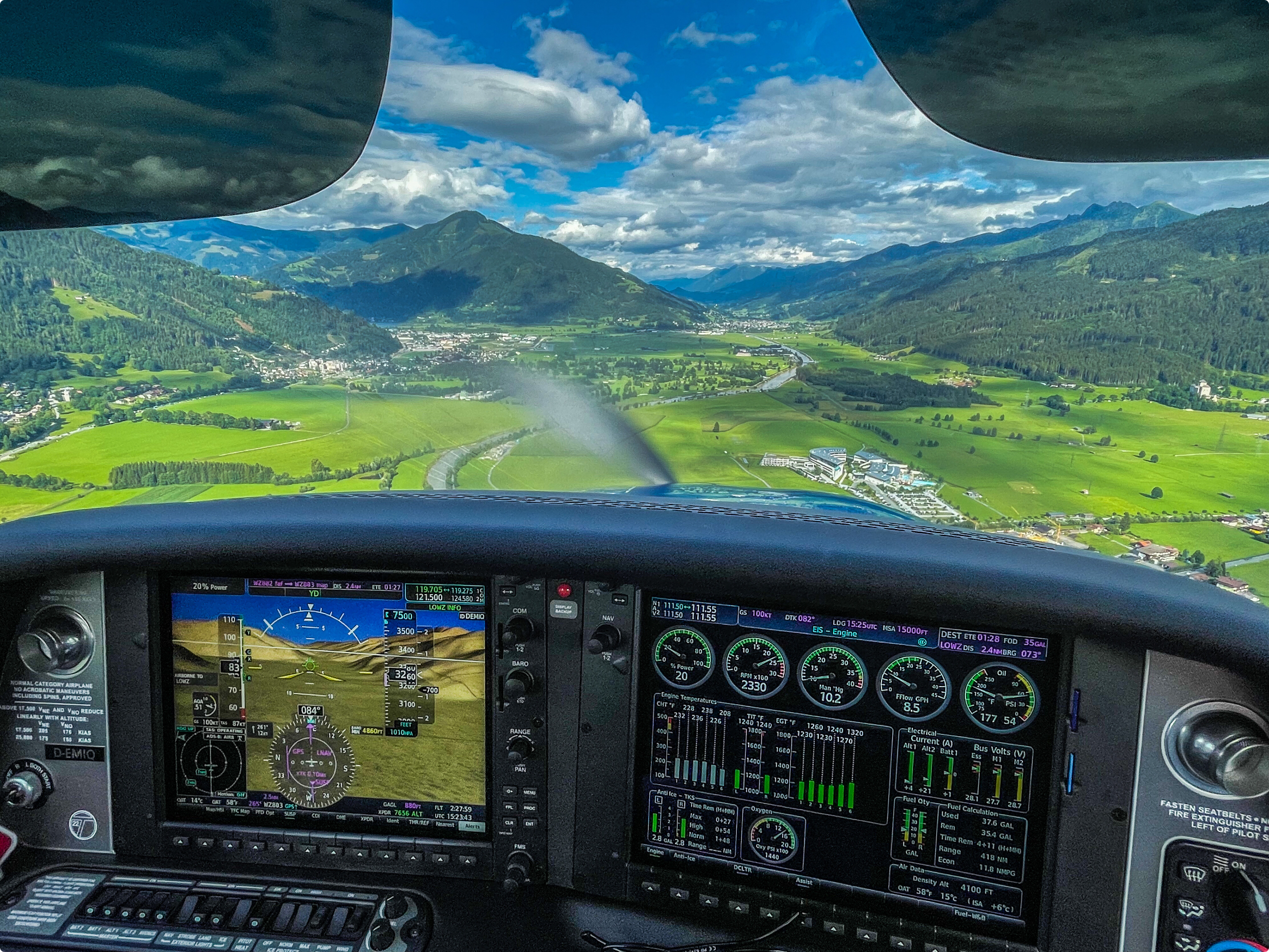 2021 Cirrus SR22T, photo 4
