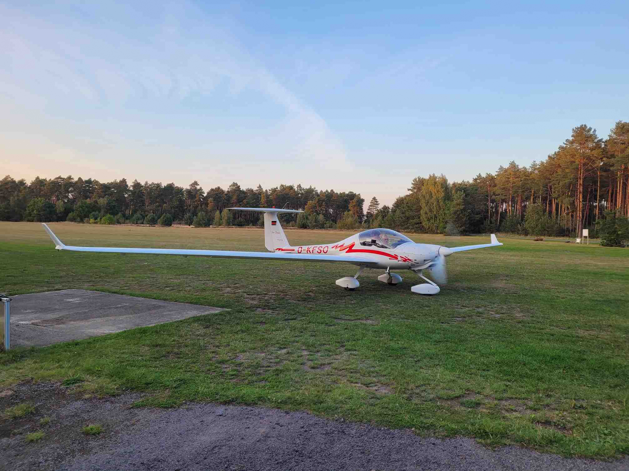 1997 Diamond Dimona HK 36 TTC aircraft - Ad IDNo. 180395, photo 1