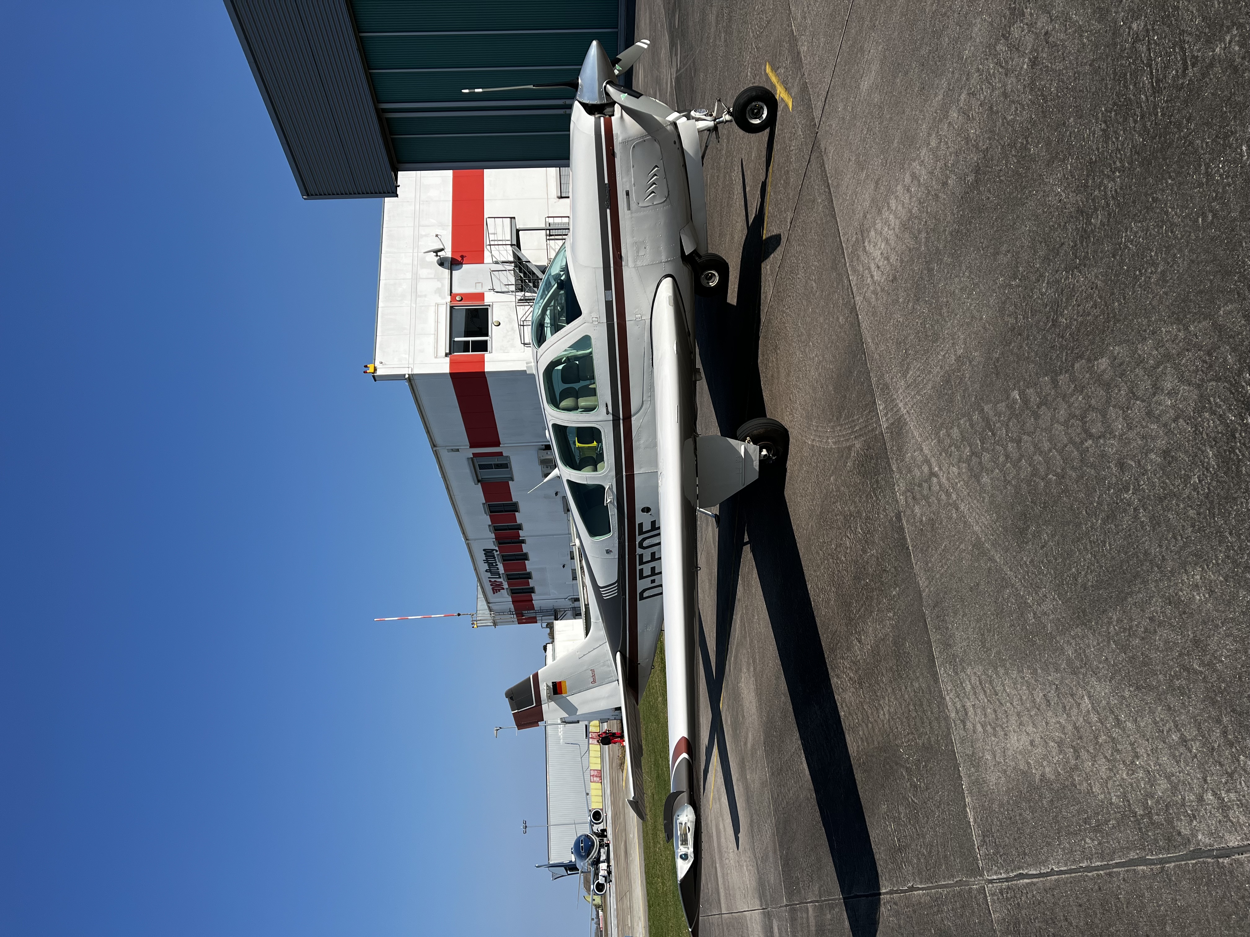 1992 Beechcraft Beech 33 Bonanza F33A, photo 4