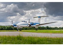 Beechcraft - King Air B200 - 