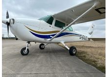 Cessna - 172 Skyhawk - F172P