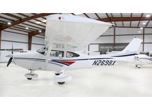 Cessna - 182 Skylane  - S  / N2698X