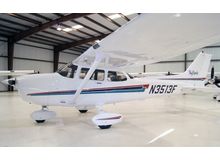 Cessna - 182 Skylane  - T  /  N3513T
