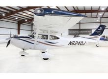 Cessna - 182 Skylane  - T  /  N6240J