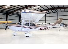 Cessna - 182 Skylane  - T  /  N875PJ