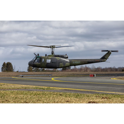 Bell - Bell 205 UH-1 D & H Iroquois  - Bell UH - 1D