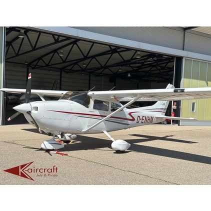 Cessna - 182 Skylane  - 