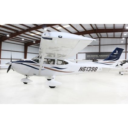 Cessna - 182 Skylane  - T  /  N61398