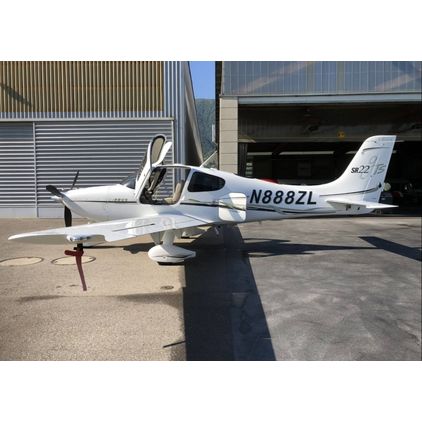 Cirrus  - SR22 G2 GTS Air. - N888ZL