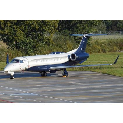 Embraer - Legacy 650 - 