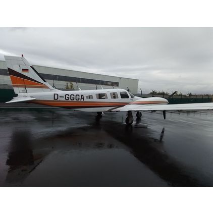 Piper - PA-34 Seneca   - Piper Seneca PA 34 220 T